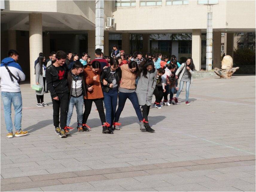 齐心协力